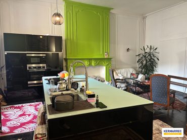 Appartement 6 pièces – 109 m² environ