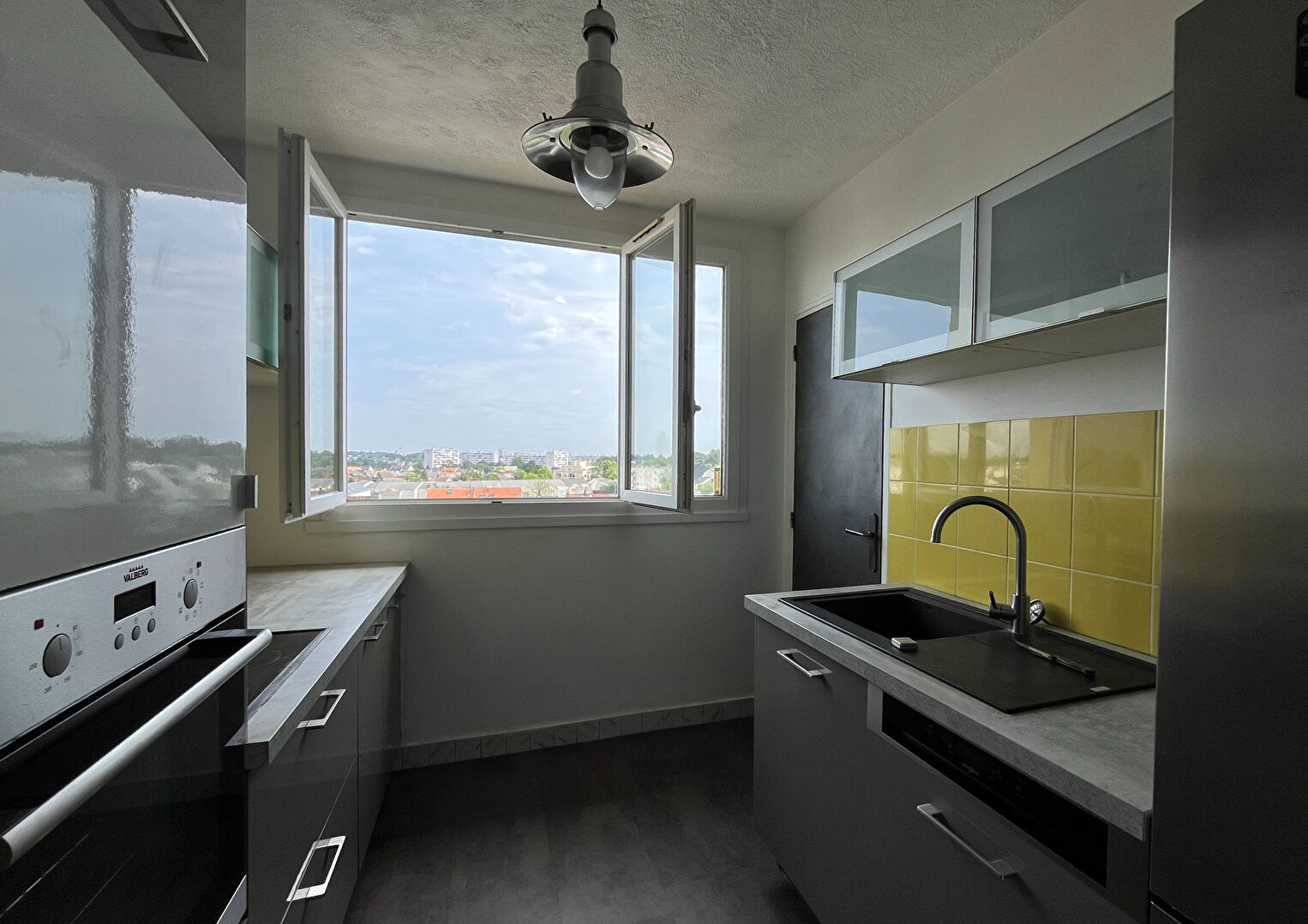 Appartement 4 pièces - 70 m² environ - 19084061d.jpg | Kermarrec Habitation