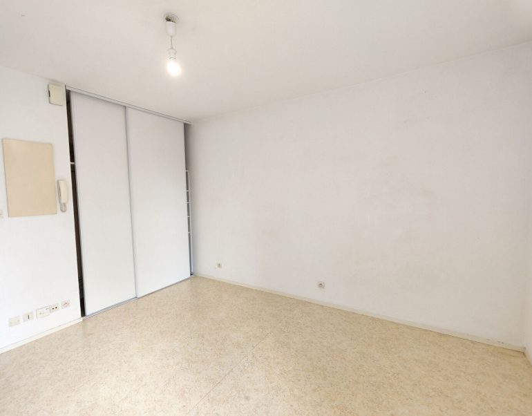 Appartement 1 pièce - 20 m² environ - 25271989b.jpg | Kermarrec Habitation