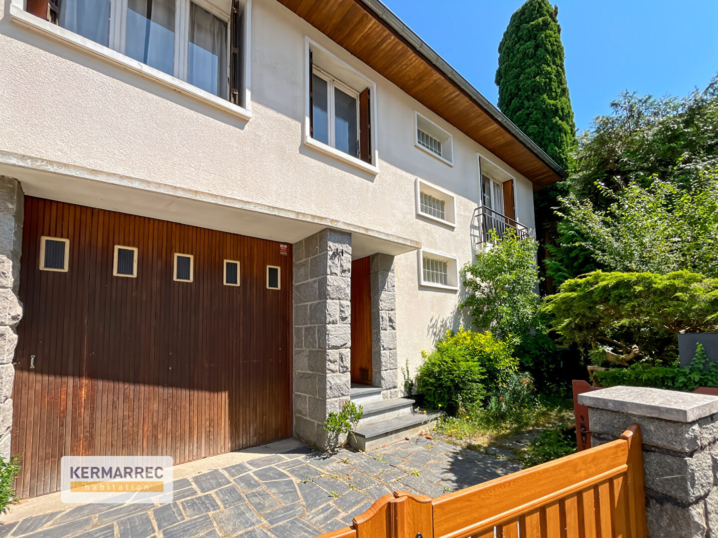 Maison 8 pièces - 140 m² environ - 42306123n.jpg | Kermarrec Habitation