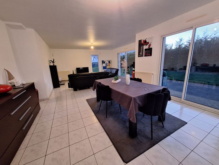 Maison 5 pièces - 117 m² environ - 47856386b.jpg | Kermarrec Habitation