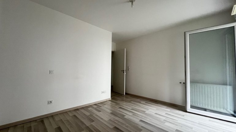 Appartement 2 pièces - 43 m² environ - 49190910i.jpg | Kermarrec Habitation