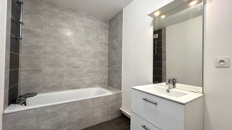 Appartement 3 pièces - 67 m² environ - 49256694d.jpg | Kermarrec Habitation
