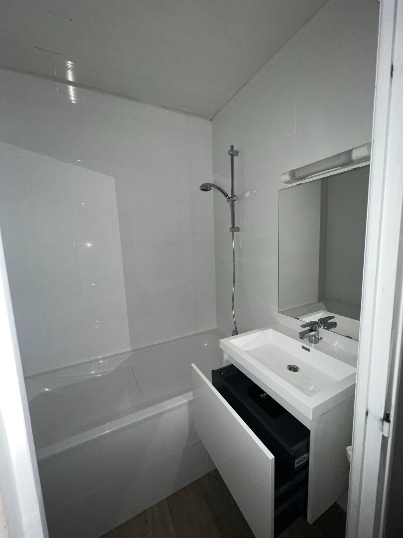 Appartement 3 pièces - 62 m² environ - 49644063e.jpg | Kermarrec Habitation