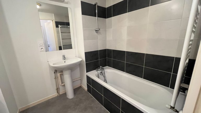 Appartement 3 pièces - 64 m² environ - 51369861d.jpg | Kermarrec Habitation