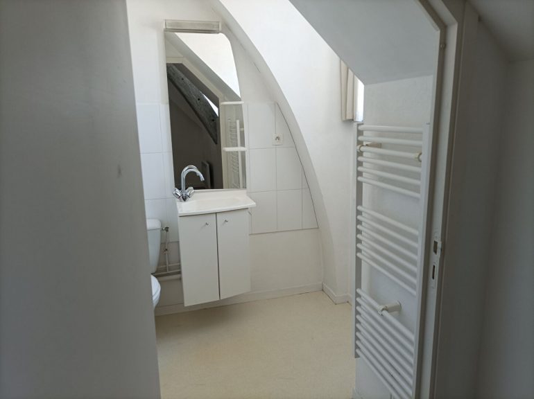 Appartement 1 pièce - 18 m² environ - 52981035e.jpg | Kermarrec Habitation