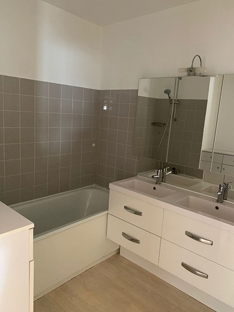 Appartement 4 pièces - 85 m² environ - 53520315c.jpg | Kermarrec Habitation