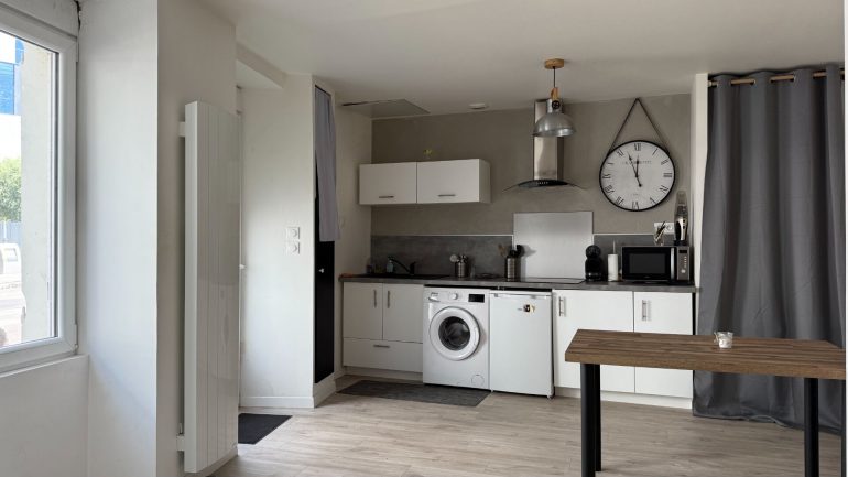 Appartement 1 pièce - 28 m² environ - 54985716b.jpg | Kermarrec Habitation