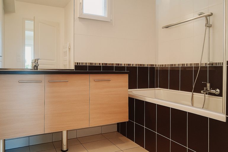 Appartement 3 pièces - 70 m² environ - 55771679f.jpg | Kermarrec Habitation