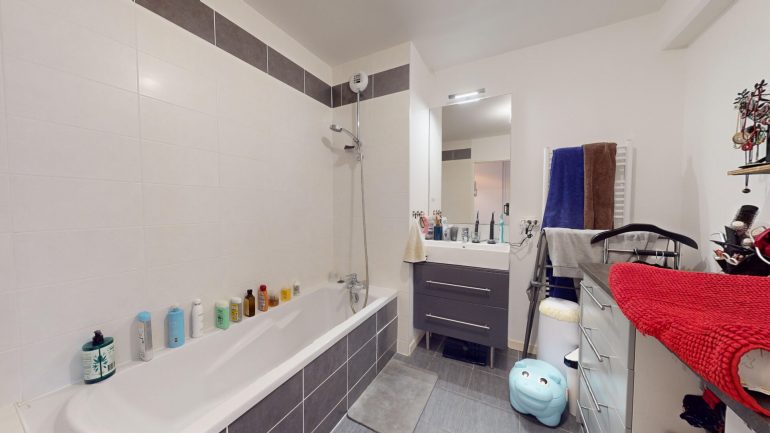 Appartement 4 pièces - 77 m² environ - 57072826i.jpg | Kermarrec Habitation