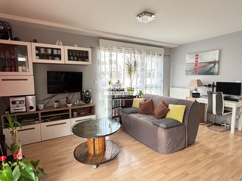 Appartement 3 pièces - 64 m² environ - 57081011b.jpg | Kermarrec Habitation