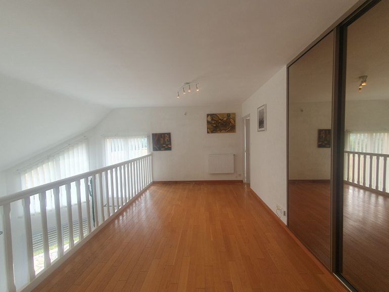 Maison 6 pièces - 168 m² environ - 57982496e.jpg | Kermarrec Habitation