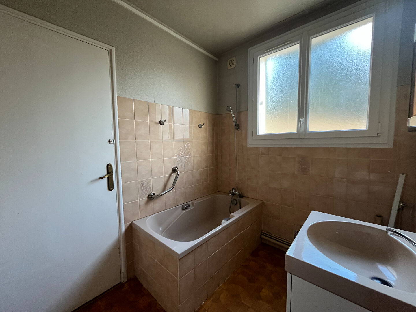Appartement 4 pièces - 65 m² environ - 58037080f.jpg | Kermarrec Habitation
