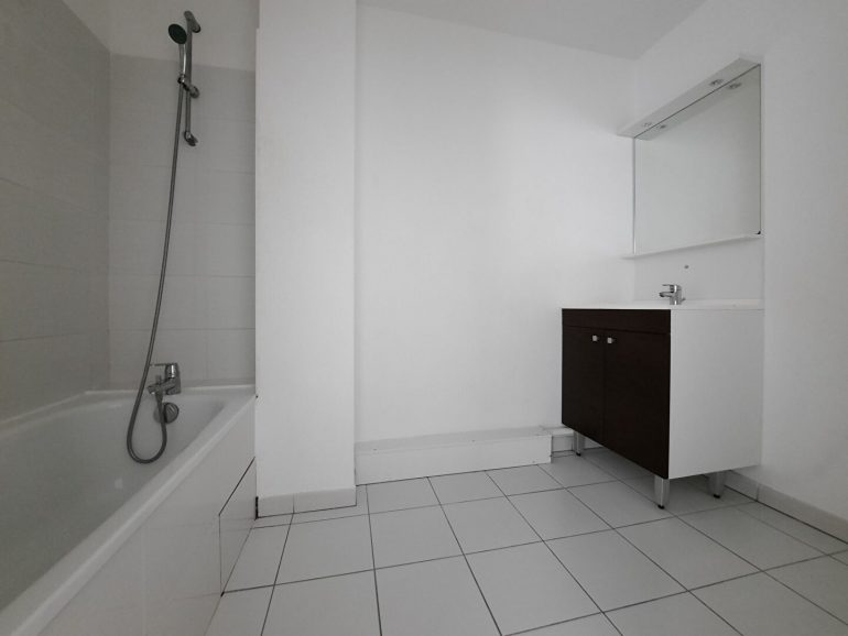 Appartement 3 pièces - 58 m² environ - 58050788f.jpg | Kermarrec Habitation