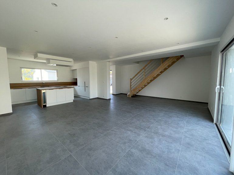 Maison 6 pièces - 142 m² environ - 58163883c.jpg | Kermarrec Habitation
