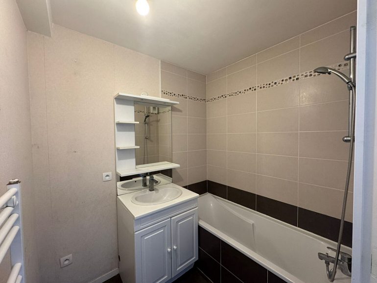 Appartement 4 pièces - 72 m² environ - 58263520g.jpg | Kermarrec Habitation