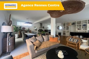 Appartement 7 pièces – 243 m² environ
