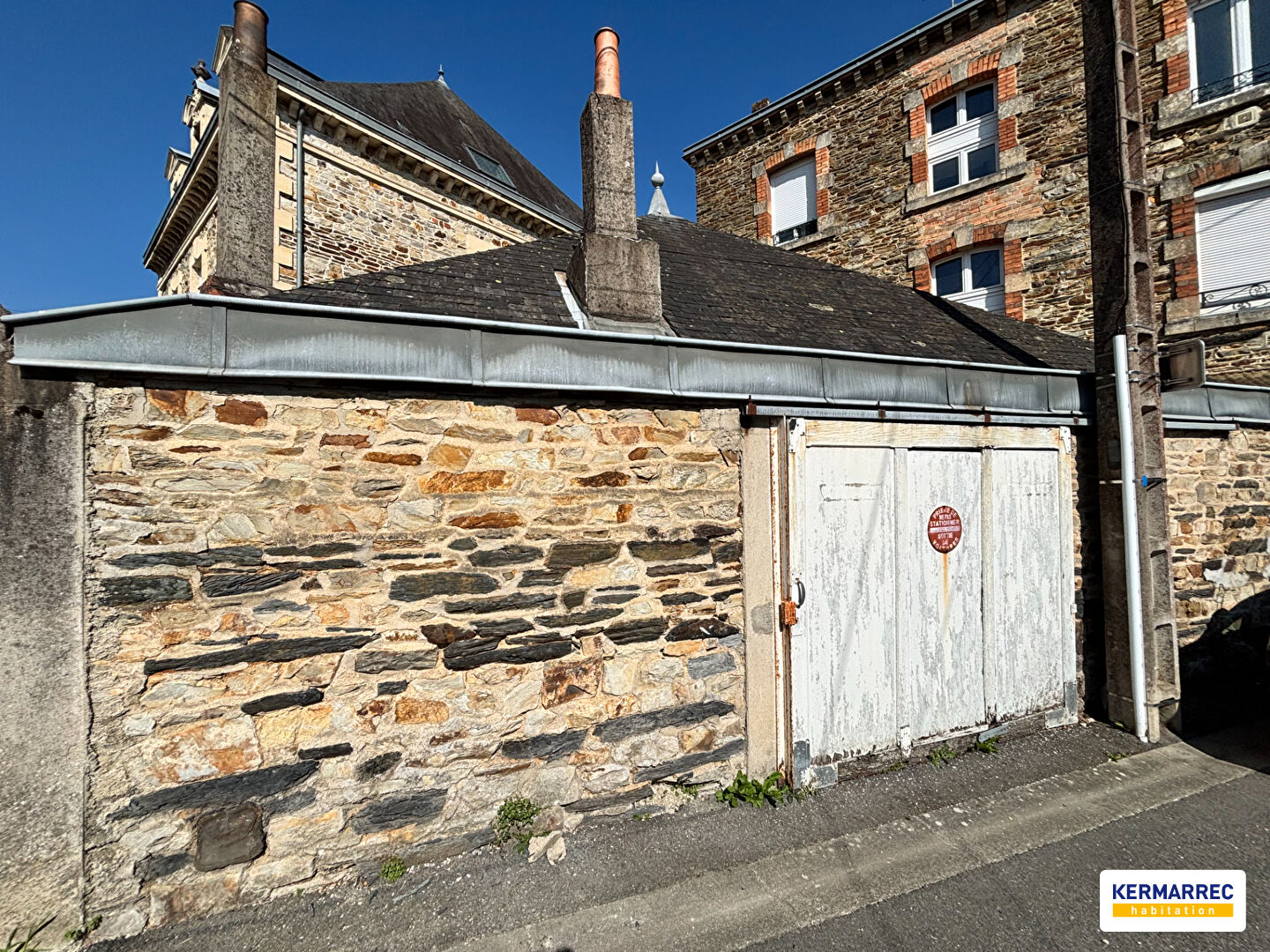 Parking - 35 m² environ - 58740431b.jpg | Kermarrec Habitation