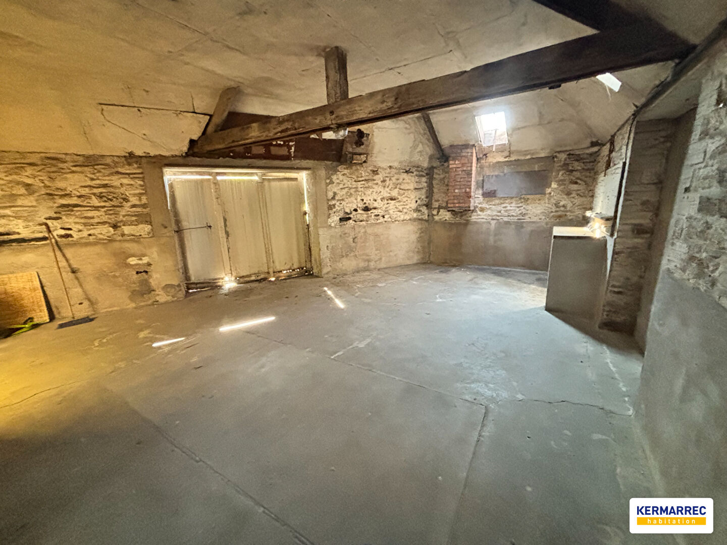 Parking - 35 m² environ - 58740431d.jpg | Kermarrec Habitation