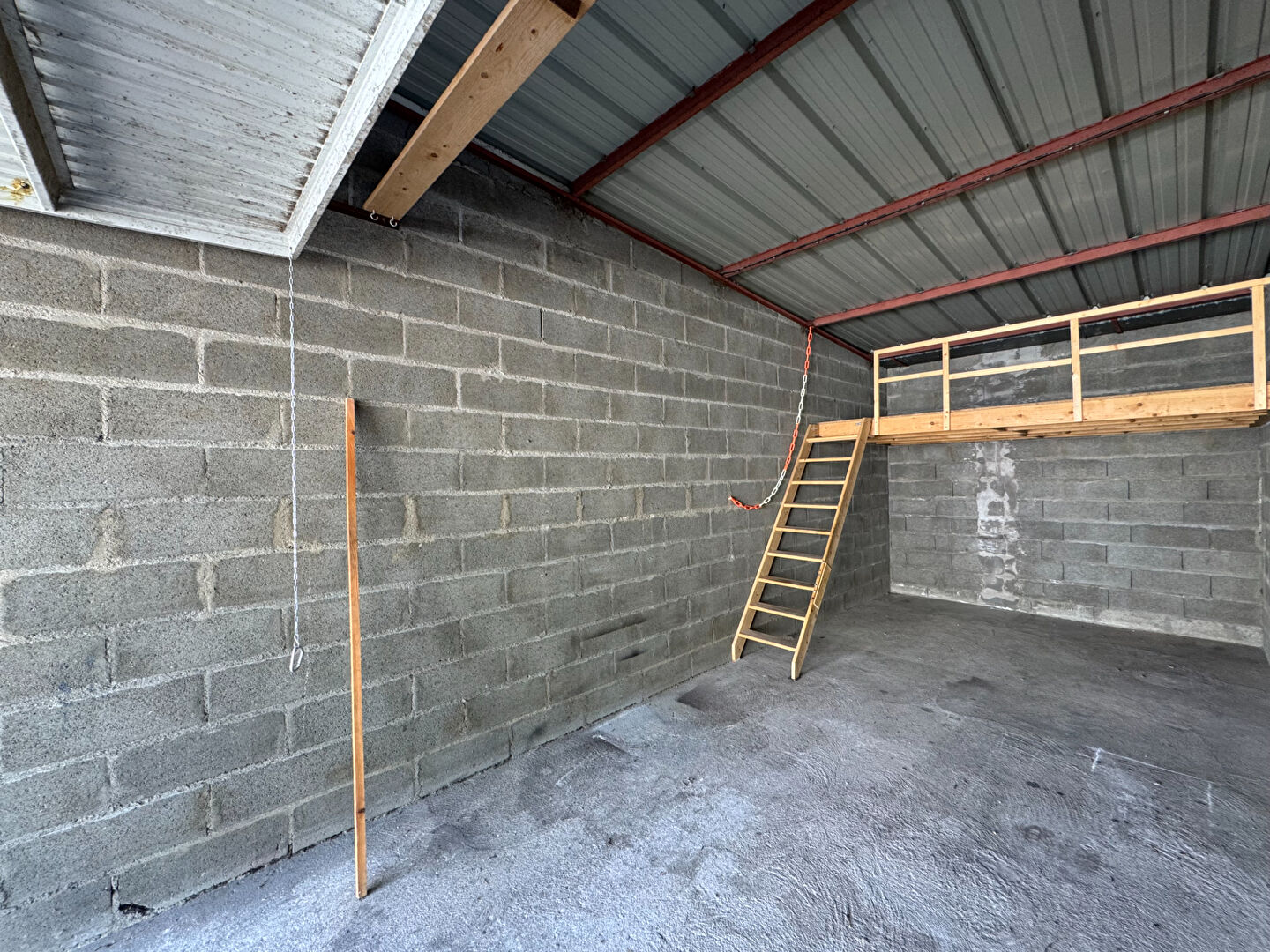 Parking - 24 m² environ - 58747901g.jpg | Kermarrec Habitation