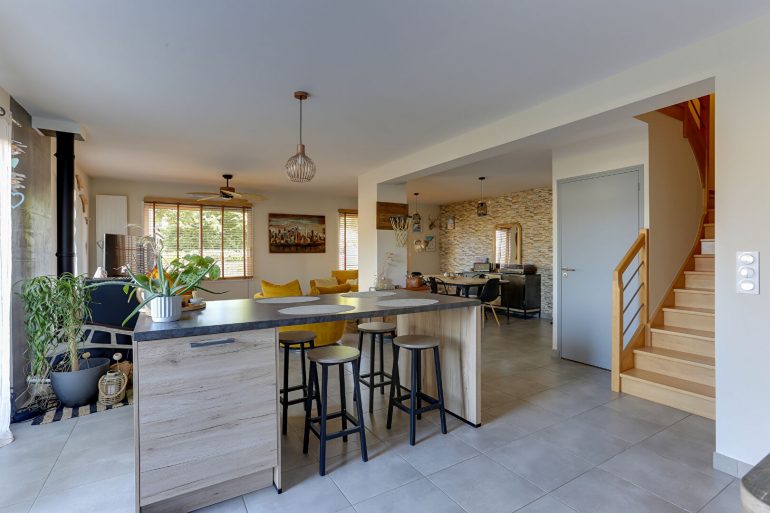 Maison 6 pièces - 114 m² environ - 58768667b.jpg | Kermarrec Habitation