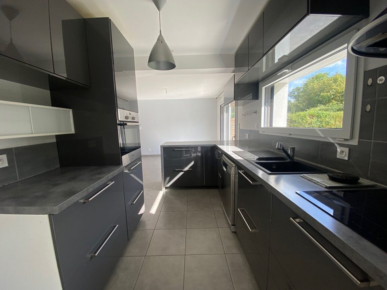 Maison 5 pièces - 104 m² environ - 58967349c.jpg | Kermarrec Habitation