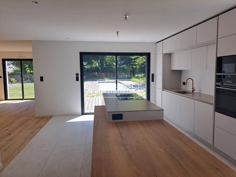Maison 6 pièces - 182 m² environ - 59027156b.jpg | Kermarrec Habitation