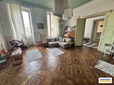 Maison 7 pièces – 355 m² environ