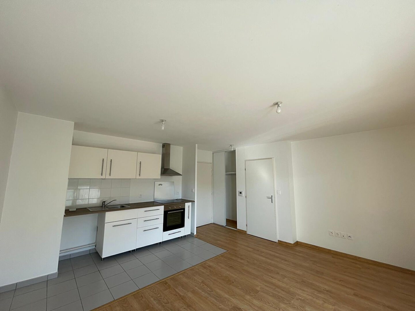 Appartement 2 pièces - 44 m² environ - 59084982a.jpg | Kermarrec Habitation