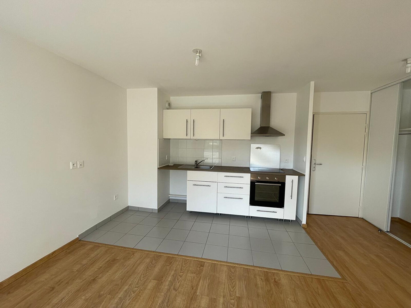 Appartement 2 pièces - 44 m² environ - 59084982g.jpg | Kermarrec Habitation