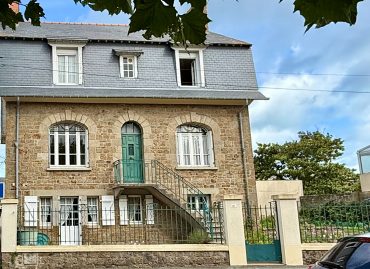Maison 8 pièces – 187 m² environ