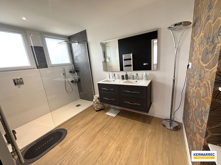 Maison 6 pièces - 175 m² environ - 59140528f.jpg | Kermarrec Habitation