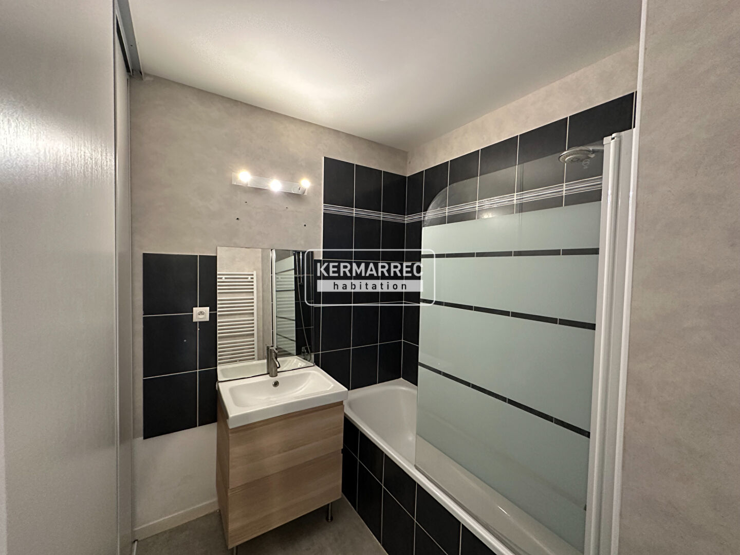Appartement 4 pièces - 74 m² environ - 59146114d.jpg | Kermarrec Habitation