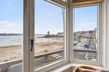 Appartement 6 pièces – 134 m² environ