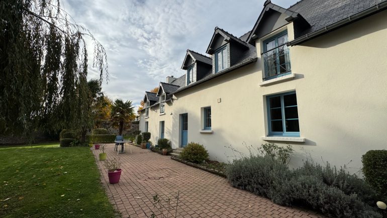 Maison 9 pièces - 188 m² environ - 59485639a.jpg | Kermarrec Habitation