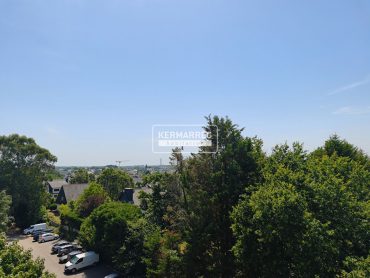 Appartement 5 pièces – 145 m² environ