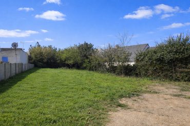 Terrain – 384 m² environ