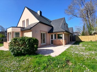 Maison 8 pièces – 176 m² environ