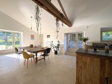 Maison 6 pièces – 185 m² environ