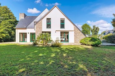 Maison 7 pièces – 222 m² environ