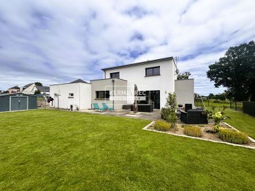 Maison 7 pièces – 143 m² environ