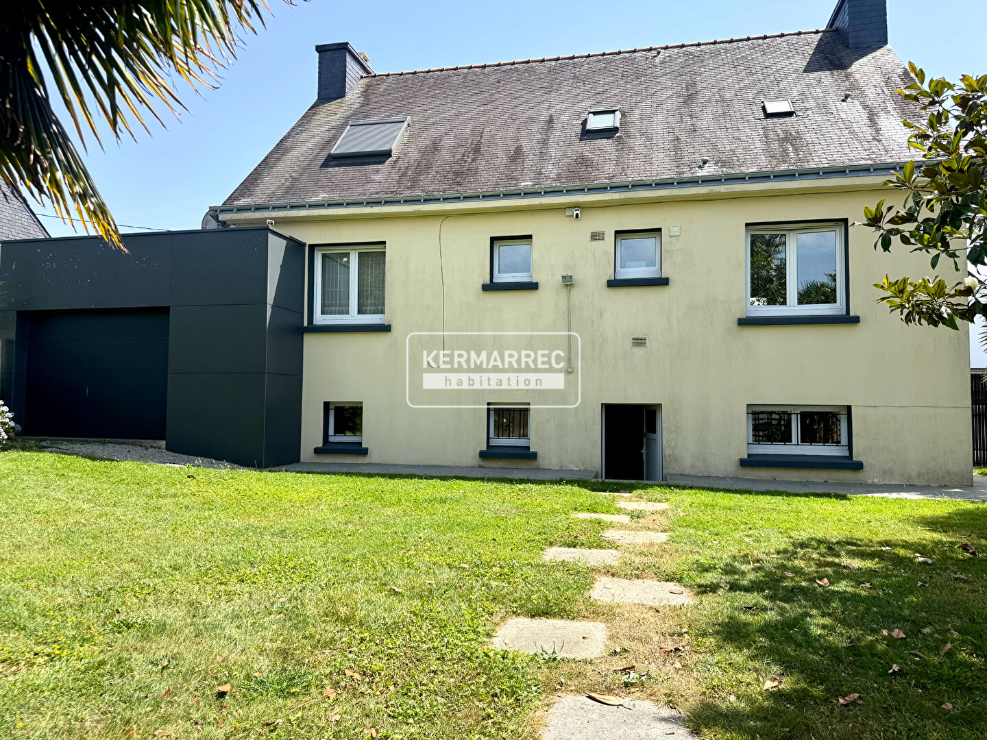 Achat Maison 7 pièces Locqueltas 127 m² environ ref : 60829129 | Kermarrec Habitation — 18