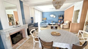 Maison 9 pièces – 215 m² environ