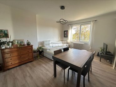 Appartement 4 pièces – 100 m² environ